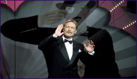 Richard Chamberlain's Current Relationship Status Revealed